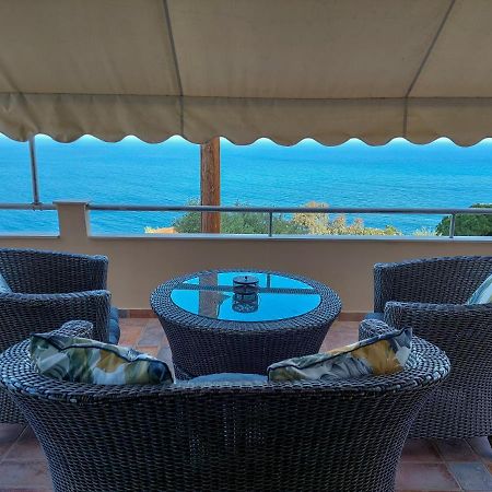 Golden Sunrise Apartment ยีธิโอ ภายนอก รูปภาพ