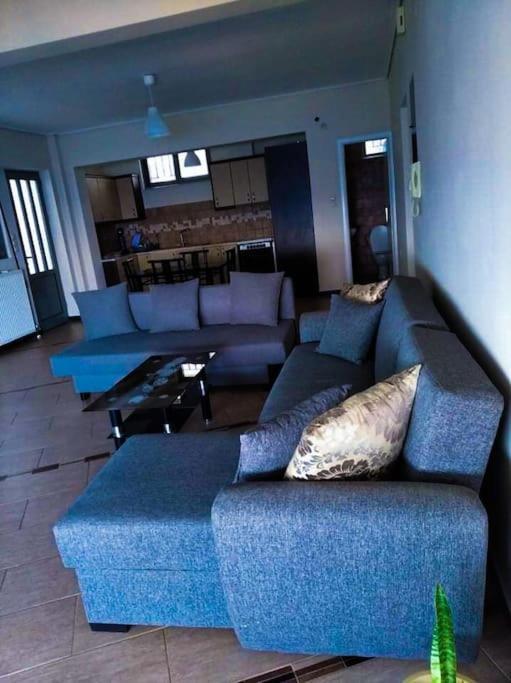 Golden Sunrise Apartment ยีธิโอ ภายนอก รูปภาพ